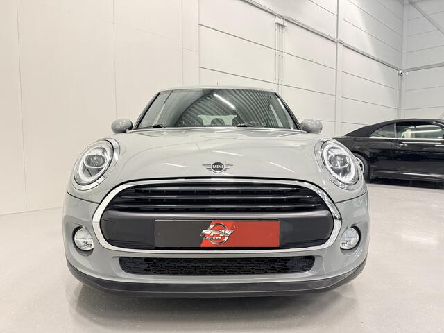 Mini COOPER Mini 1.5 Aut 5drs 66DKM/PANO/H&K/LED/CAMERA/CARPLAY/NAVI-BREED/SFEER/17"/PDC/MOONWALK-GREY/ABSOLUTE-NIEUWSTAAT