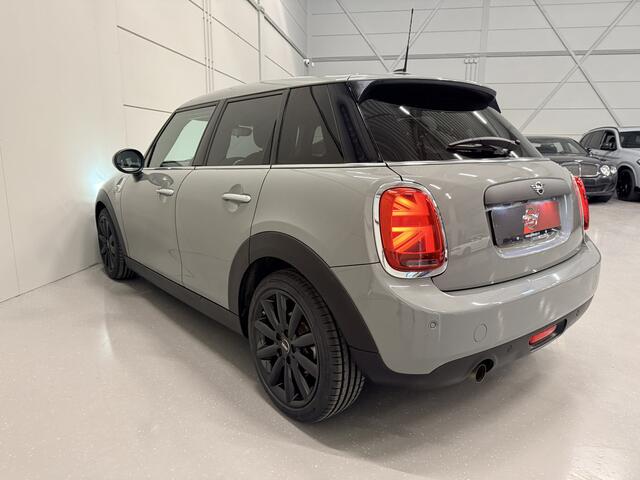 Mini COOPER Mini 1.5 Aut 5drs 66DKM/PANO/H&K/LED/CAMERA/CARPLAY/NAVI-BREED/SFEER/17"/PDC/MOONWALK-GREY/ABSOLUTE-NIEUWSTAAT