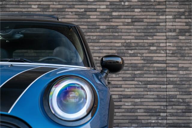 Mini COOPER Mini 1.5 MINI Yours | Navi | Panorama | Lounge Leder | Camera | 17"LM | NL Auto | Island Blue