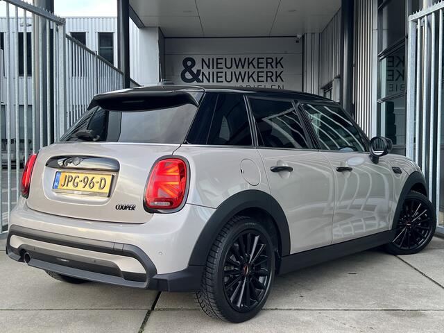 Mini COOPER Mini 1.5 Classic | AUTOMAAT | CARPLAY/ANDROID | NAVI | CRUISE CONTROL | PDC | CLIMATE CONTROL | LMV 17'' | LED | BLUETOOTH