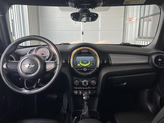 Mini COOPER Mini 1.5 Serious Business | AUTOMAAT | SCHUIF/KANTELDAK | LEDER | NAVI | PDC V+A | STOELVERWARMING | AIRCO | LMV 16'' | BLUETOOTH