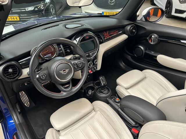 Mini COOPER 1.5 COOPER PEPPER / JCW Pakket/ Leder Sportstoelen/ Carplay