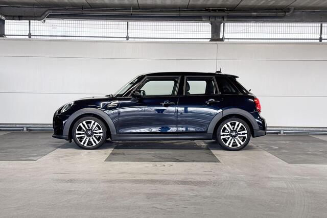 Mini COOPER 5-deurs Camden Edition