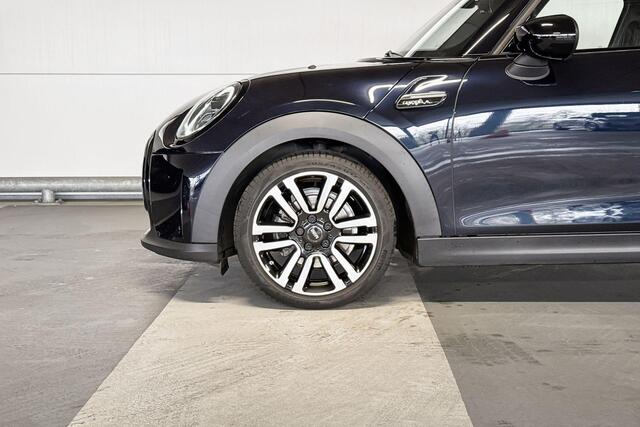 Mini COOPER 5-deurs Camden Edition