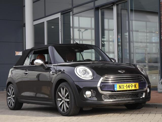 Mini COOPER Mini Cabrio 1.5 Chili Serious Business | Compleet nieuw cabriodak | Achteruitrijcamera | Lichtmetalen velgen | Navigatiesysteem | Climate control | Lederen bekleding | Stoelverwarming | Keyless entry en start