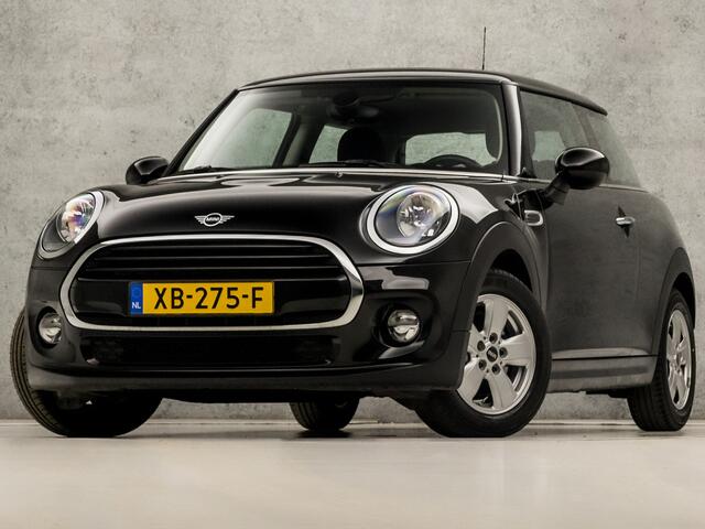 Mini COOPER 1.5 Cooper Sport (NAVIGATIE, NAP, BLUETOOTH, PARKEERSENSOREN, SPORTSTOELEN, CRUISE, ELEK PAKKET, NIEUWSTAAT)