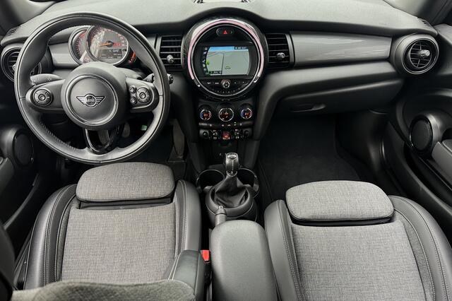 Mini COOPER Mini 1.5 Chili | Black Edition