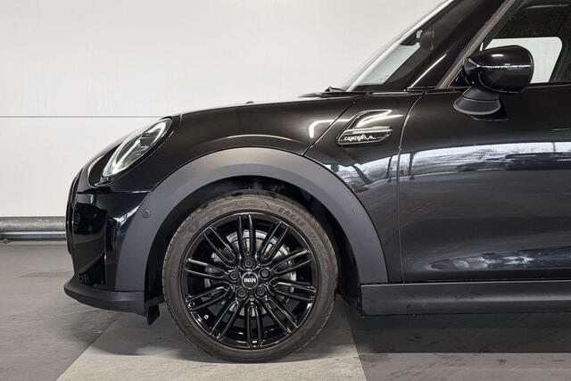 Mini COOPER 5-deurs Camden Edition