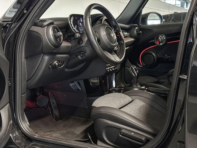 Mini COOPER 5-deurs Camden Edition