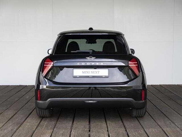 Mini COOPER 3-deurs E Blackyard + Stoelverwarming + Head-up display