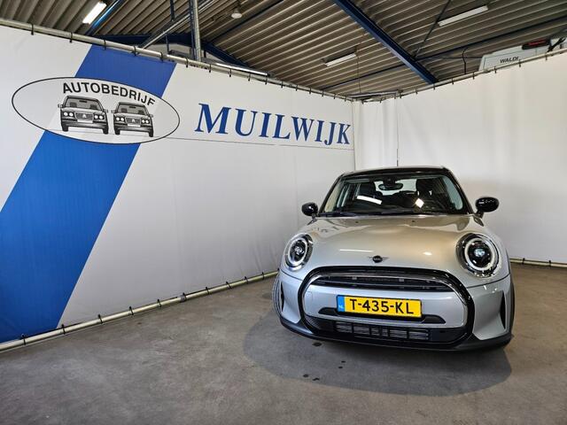 Mini COOPER Cooper 1.5 Camden Edition / Climate / Cruise / LED / NL Auto