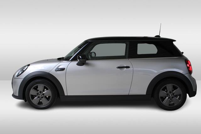 Mini COOPER Mini 1.5 Camden Edition Navigatie by App | Parkeersensoren | Airco | Lichtmetalen velgen