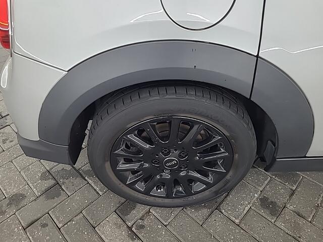 Mini COOPER Mini 1.5 Camden Edition 1e-Eig. & Dealer-Onderh. BOVAG-Garantie. NL-Auto.