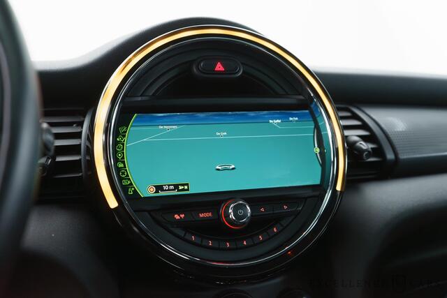 Mini COOPER 1.5 Chili Serious Business PANO | LED | JCW pakket