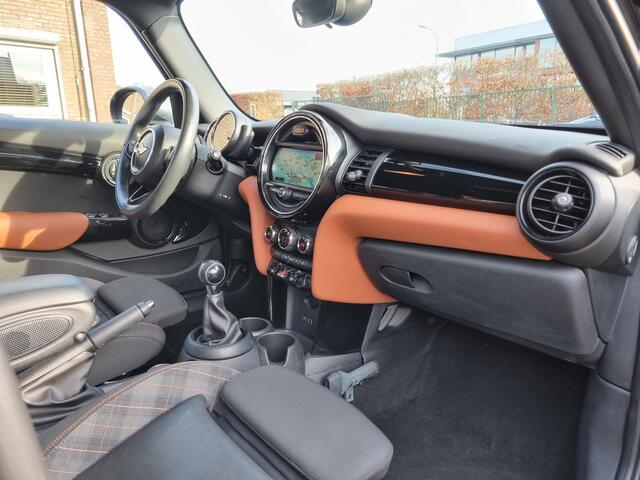 Mini COOPER Mini 1.5 ?5-DEURS ?ZEER NETTE