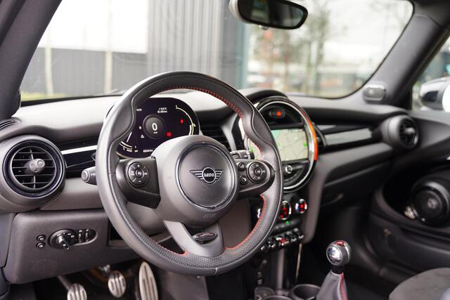Mini COOPER Mini 1.5 Dalston Edition JCW / Harman Kardon / Navigatie
