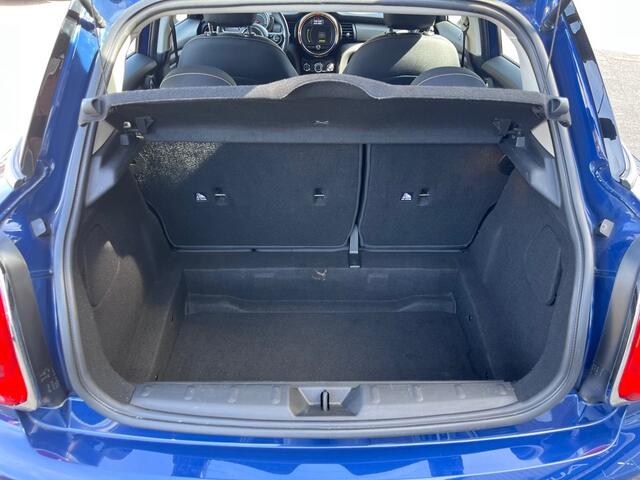 Mini COOPER 1.5 COOPER SERIOUS BUSI. NL AUTO NAP.