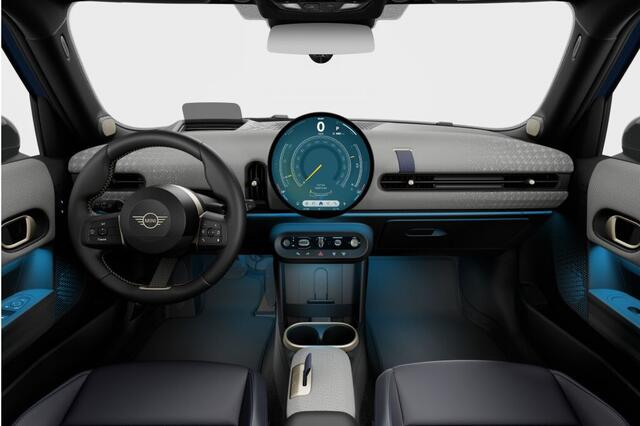 Mini COOPER 5-deurs 1.5 Cooper C Favoured M | 18 inch Night Flash Spoke 2-tone | Opruimingsvoordeel