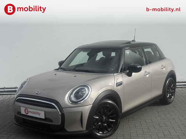 Mini COOPER 1.5 Classic Automaat 5-Drs. Panoramadak | Sportstoelen | Apple CarPlay | Leer | DAB