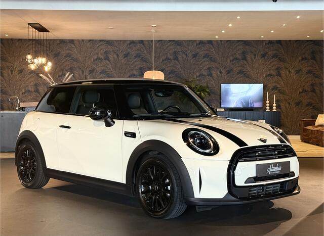 Mini COOPER Mini 1.5 Classic CAMDEN Uitv. I Automaat