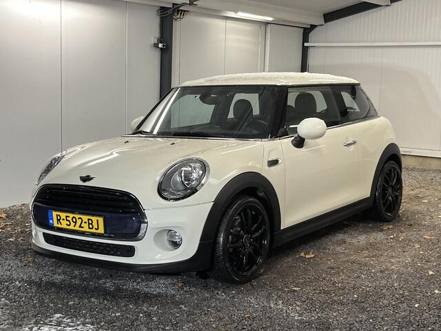 Mini COOPER Mini 1.5 Pepper Serious Business 136PK 4-2017 2e EIG *78.447 KM*!! NW APK !!