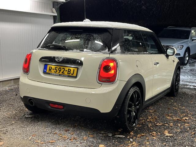 Mini COOPER Mini 1.5 Pepper Serious Business 136PK 4-2017 2e EIG *78.447 KM*!! NW APK !!