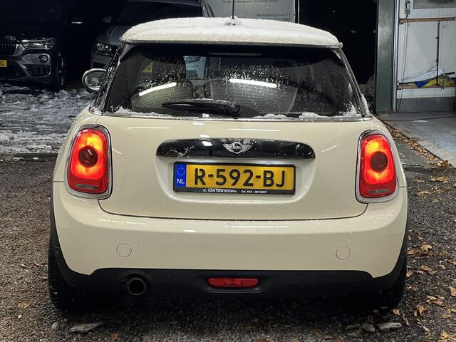 Mini COOPER Mini 1.5 Pepper Serious Business 136PK 4-2017 2e EIG *78.447 KM*!! NW APK !!