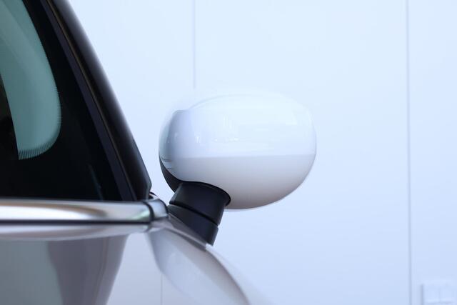 Mini COOPER Mini 1.5 Camden Go Edition Achteruitrijcamera / Cruise Control / Navigatie / Getint Glas / Sportstoelen