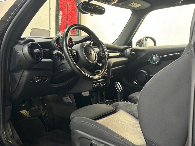 Mini COOPER Mini 1.5 Pepper | Business | Keyless | Head-Up | Apple Carplay | PDC achter | NL auto |