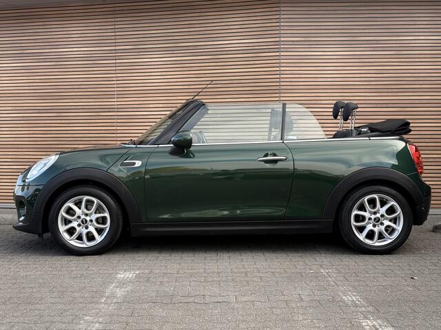 Mini COOPER Mini Cabrio 1.5 Pepper Serious Business Navi / PDC / Stoelverwarming / Lm Velgen