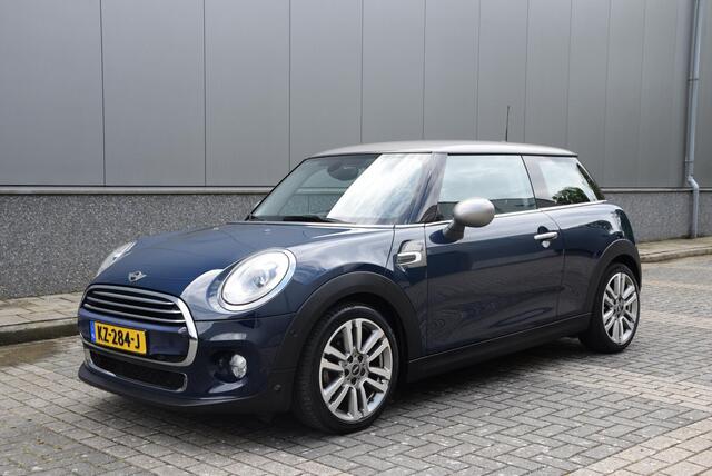 Mini COOPER 3-Deurs 1.5 Chili Serious Business | 1e eigenaar | Volledig BMW-MINI onderhouden | Zomer /- winterbandenset |