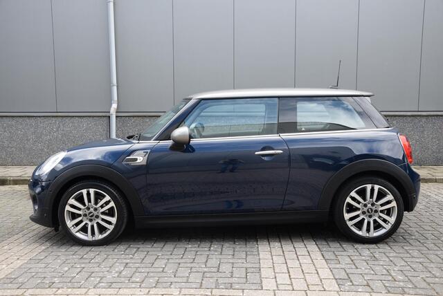 Mini COOPER 3-Deurs 1.5 Chili Serious Business | 1e eigenaar | Volledig BMW-MINI onderhouden | Zomer /- winterbandenset |