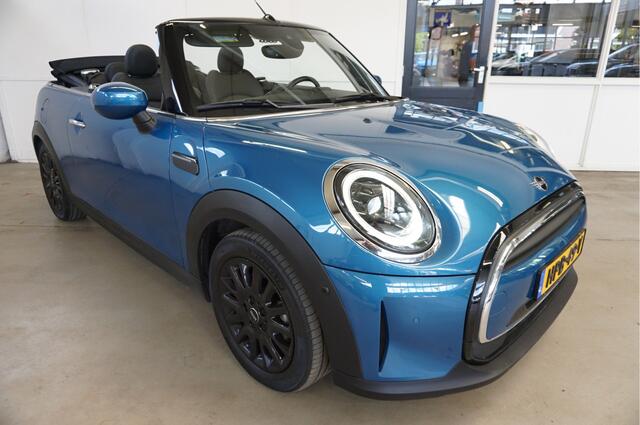 Mini COOPER Cabrio 1.5 Resolute Edition. Navi Leder Camera Stoel+Stuur verwarming