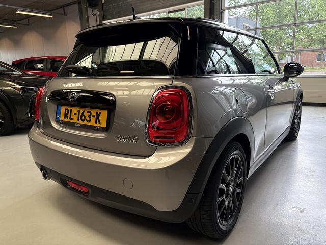 Mini COOPER 3-Deurs 1.5 Chili Business Cruise, Navi, Pano