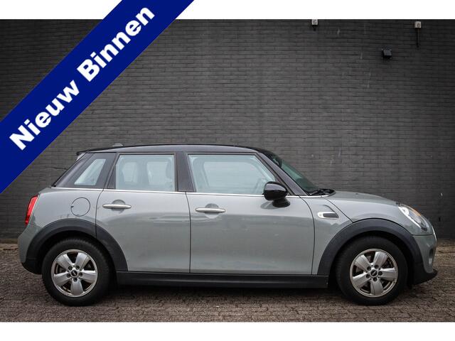 Mini COOPER 5-Deurs 1.5 Salt Business Net binnen-Nu al te bezichtigen