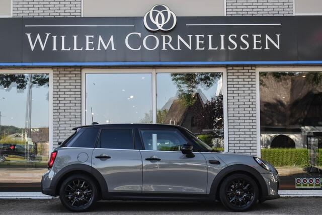 Mini COOPER 5-Deurs 1.5 Camden Edition Navi Prof. Keyless Stoelverwarming Carplay
