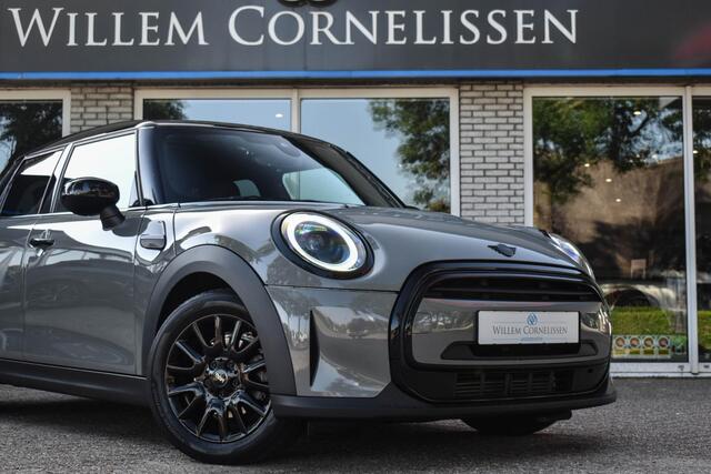 Mini COOPER 5-Deurs 1.5 Camden Edition Navi Prof. Keyless Stoelverwarming Carplay