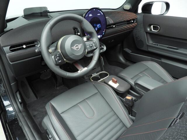 Mini COOPER Cabrio 2.0 C John Cooper Works XL Stuurwielrand verwarmd | Comfort Access | Harman Kardon | Head-Up | Driving Assistant Plus