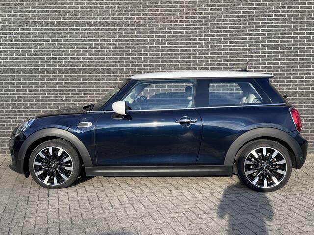 Mini COOPER 3-Deurs 1.5 Chili BUSINESS PLUS | CONNECTED NAVI PAKKET | DAK-SPIEGEL WIT |