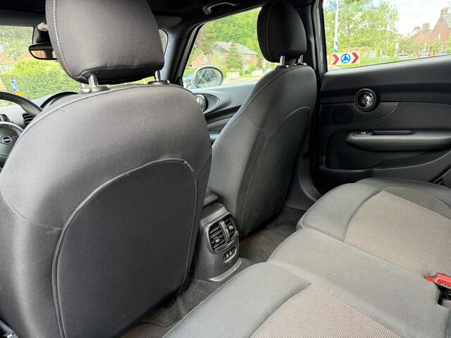 Mini COOPER CLUBMAN Mini 1.5 136pk Aut., Clima | Navi & CarPlay