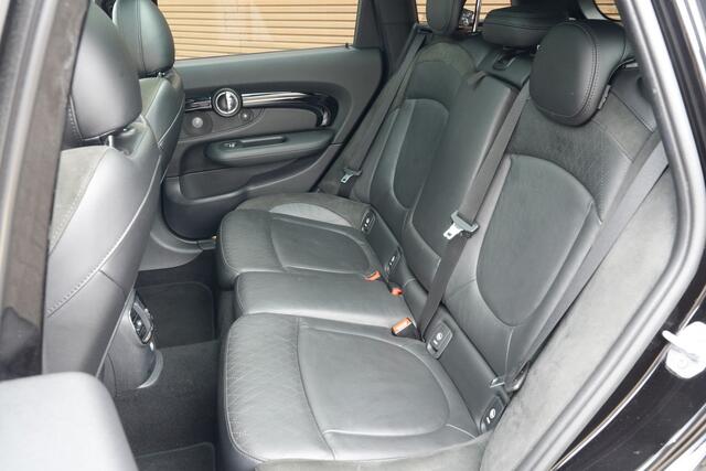 Mini COOPER CLUBMAN Mini 2.0 S Chili Serious Business | Panoramadak | Lederen Bekleding | Harman Kardon | Remus |