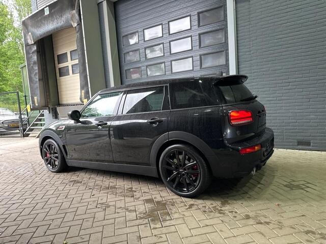 Mini COOPER CLUBMAN 2.0 JCW ALL4 John Works | 306Pk! | Schuif/kanteldak | ACC | Head-Up | harman/kardon | 18 Inch