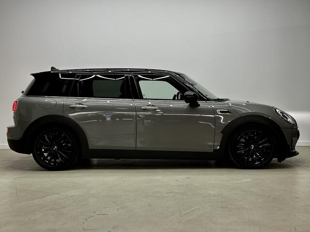 Mini COOPER CLUBMAN Mini / Full opt / Pano / Navi / Leer / Harman