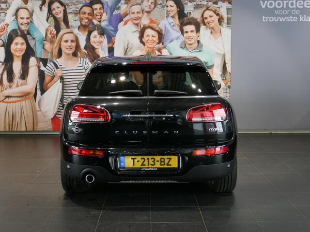 Mini COOPER CLUBMAN Mini 1.5 Classic *Kunstlederen bekleding* - Apple carplay & Android auto, navi, sensor achter, cruise