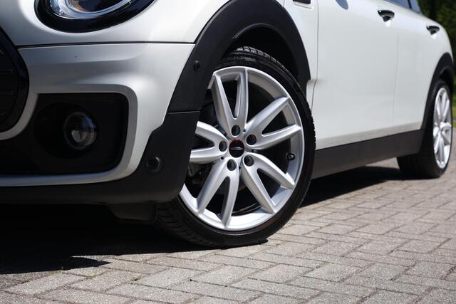 Mini COOPER CLUBMAN Mini 1.5 John Cooper Works JCW, Panoramadak, Head up, Adaptieve LED, Adaptieve Cruise control, Stoelverwarming, DAB, Pakket Comfort, etc.