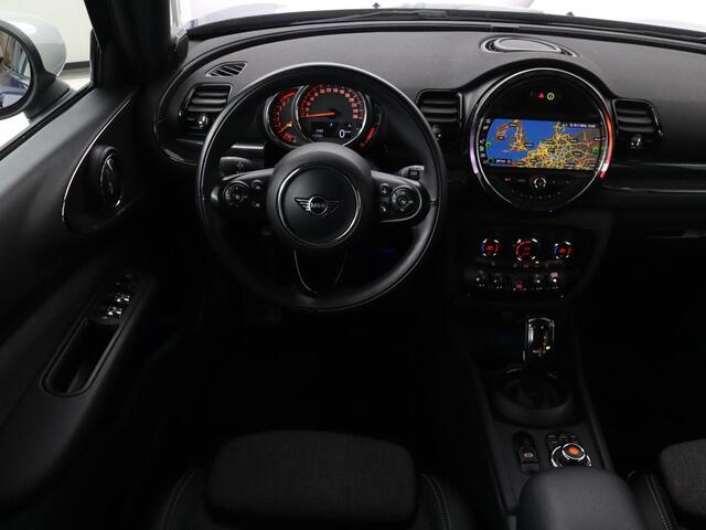 Mini COOPER CLUBMAN 1.5 Chili | 1e eigenaar | Adaptive cruise | Carplay | Full LED | Navigatie | Harman/Kardon | Parkeerhulp | Climate control