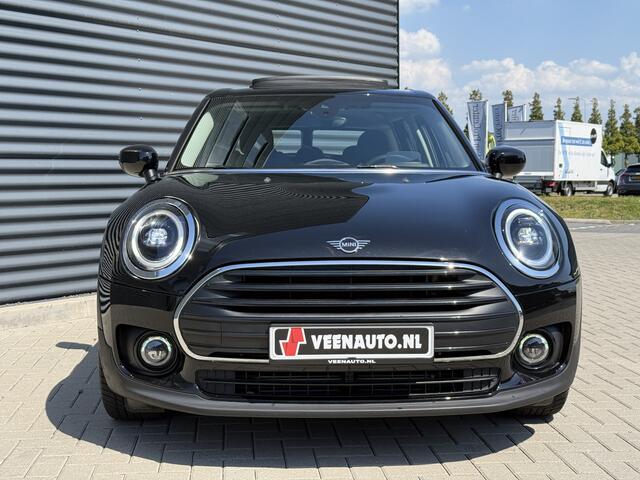 Mini COOPER CLUBMAN 1.5 One Pano/Apple/Navi/Leder