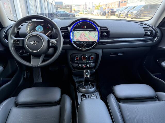 Mini COOPER CLUBMAN 1.5 One Pano/Apple/Navi/Leder