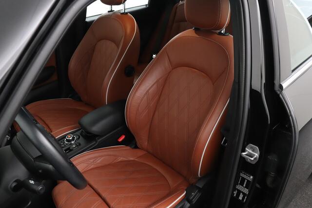 Mini COOPER CLUBMAN Mini 2.0 Aut. D Sportstoelen/Diamond-Stitch leder Navi