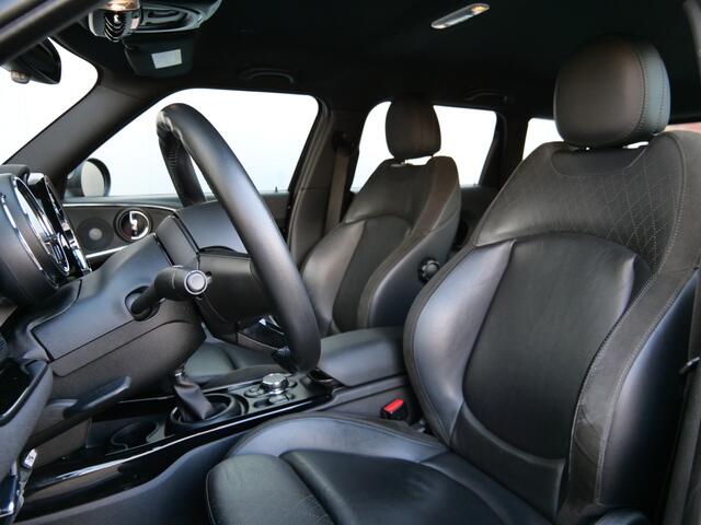 Mini COOPER CLUBMAN Mini 1.5 136pk Chili Serious Business Automaat Harman Kardon / Navigatie / Leder